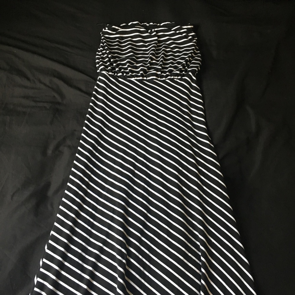 Forever21 strapless Maxi dress